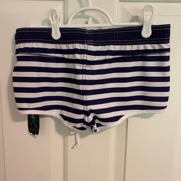 Billabong Stripe Platinum Stretch Shorts Size XS - Picture 5 of 6